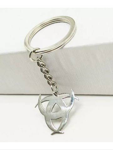 celtic knot keychain in stainless steel