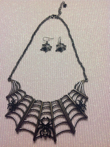 Spider web earrings with matching earrings