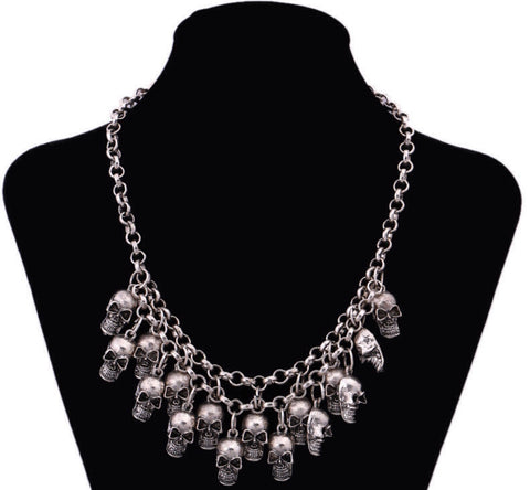 Skull charm necklace