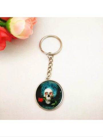 Skull and rose keychain