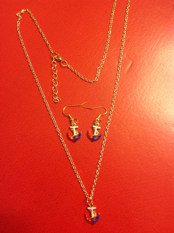 Necklace and earrings with a colored anchor charm