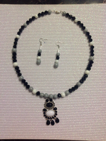 Black, white, grey pearl necklace and earrings