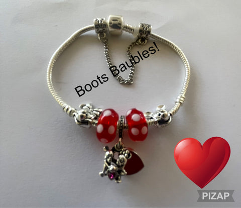 Mickey and Minnie hugging charm bracelet
