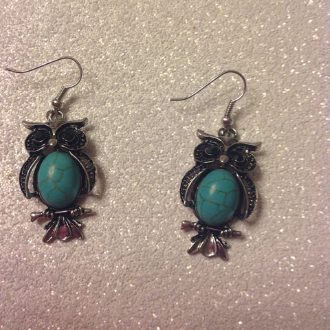 Owl earrings with turquoise stone