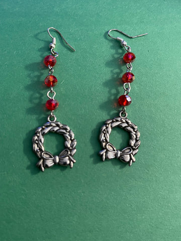 Red crystal wreath earrings