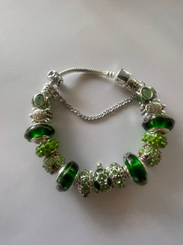 Green Turtle charm bracelet