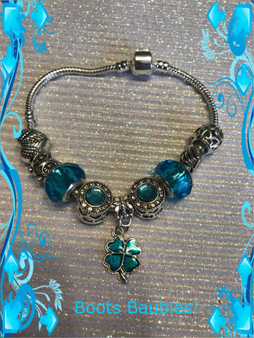 Four leaf clover European style bracelet