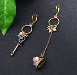 Queen at heart Asymmetrical earrings