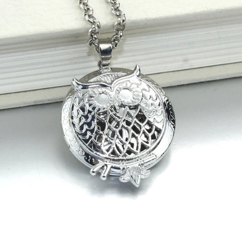 Owl aromatherapy necklace