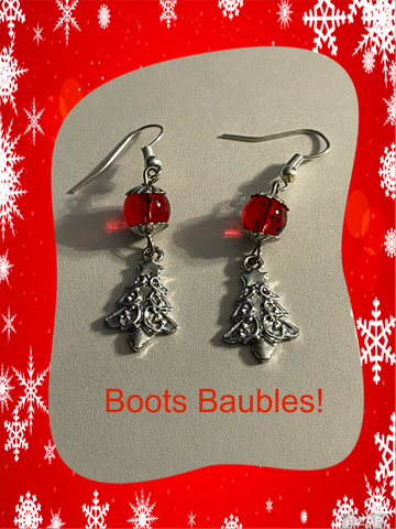 Beaded Christmas tree earrings