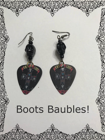 Guns and Roses guitar pick skull earrings