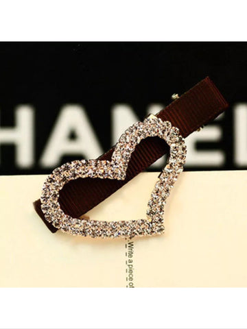 Rhinestone heart hair accessory